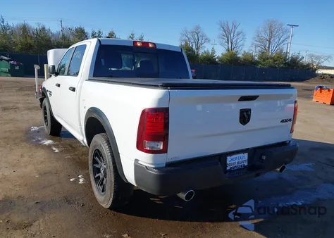 2020 Ram 1500 Classic Warlock 4X4 5'7 Box z USA, uszkodzony, nr VIN 1C6RR7LT8LS154435